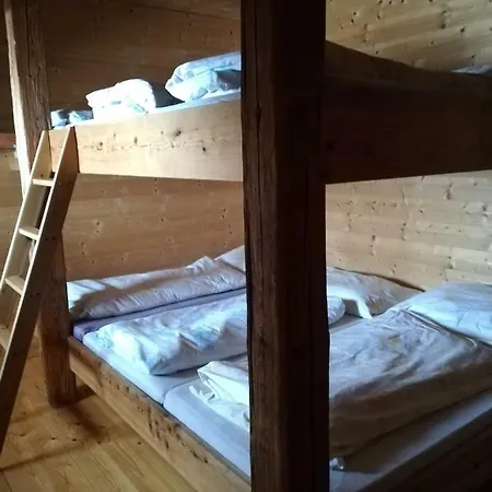 Zickerreith Almhutte Hostel