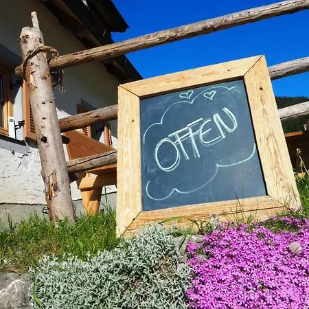 Zickerreith Almhutte *